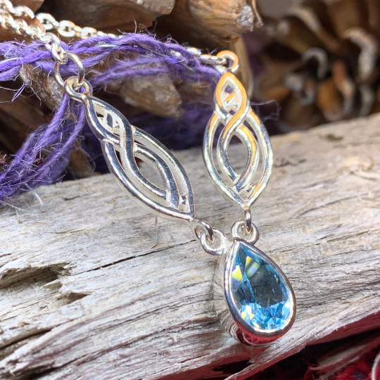 Lilias Celtic Knot Necklace