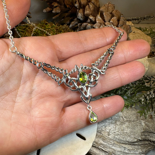 Celtic Queen Necklace