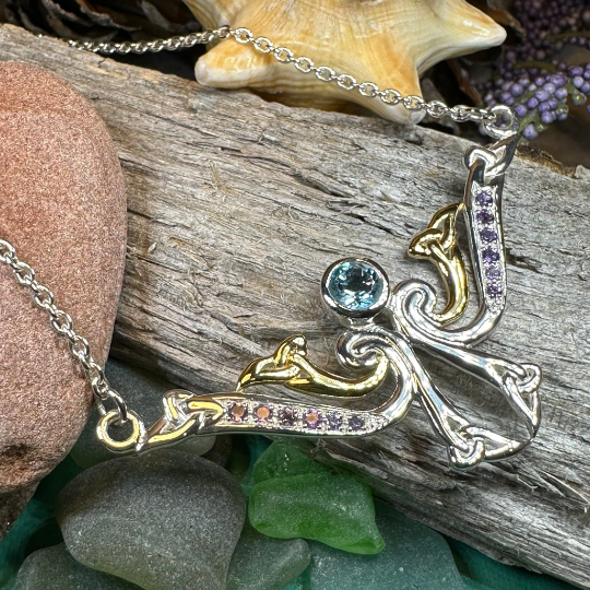 Kenndra Trinity Knot Necklace