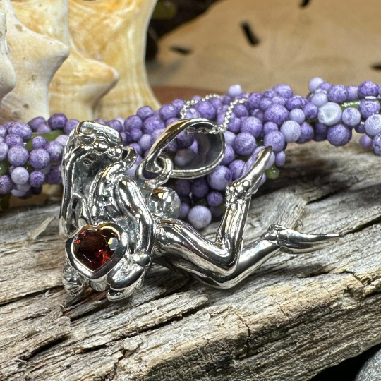 Ocean Diver Necklace