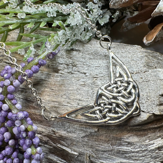 Letita Celtic Knot Necklace