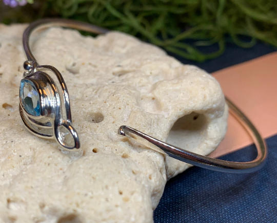 Sorcha Celtic Love Knot Bracelet