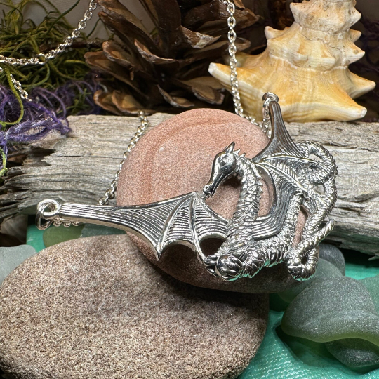 Saga Dragon Necklace
