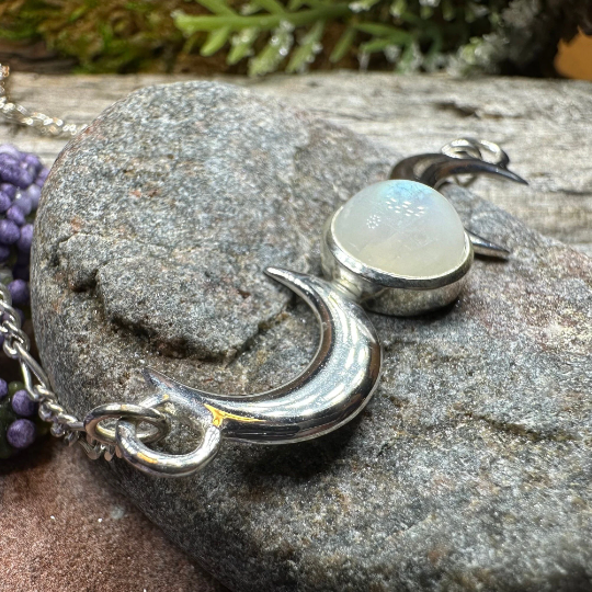 Nialla Triple Moon Necklace