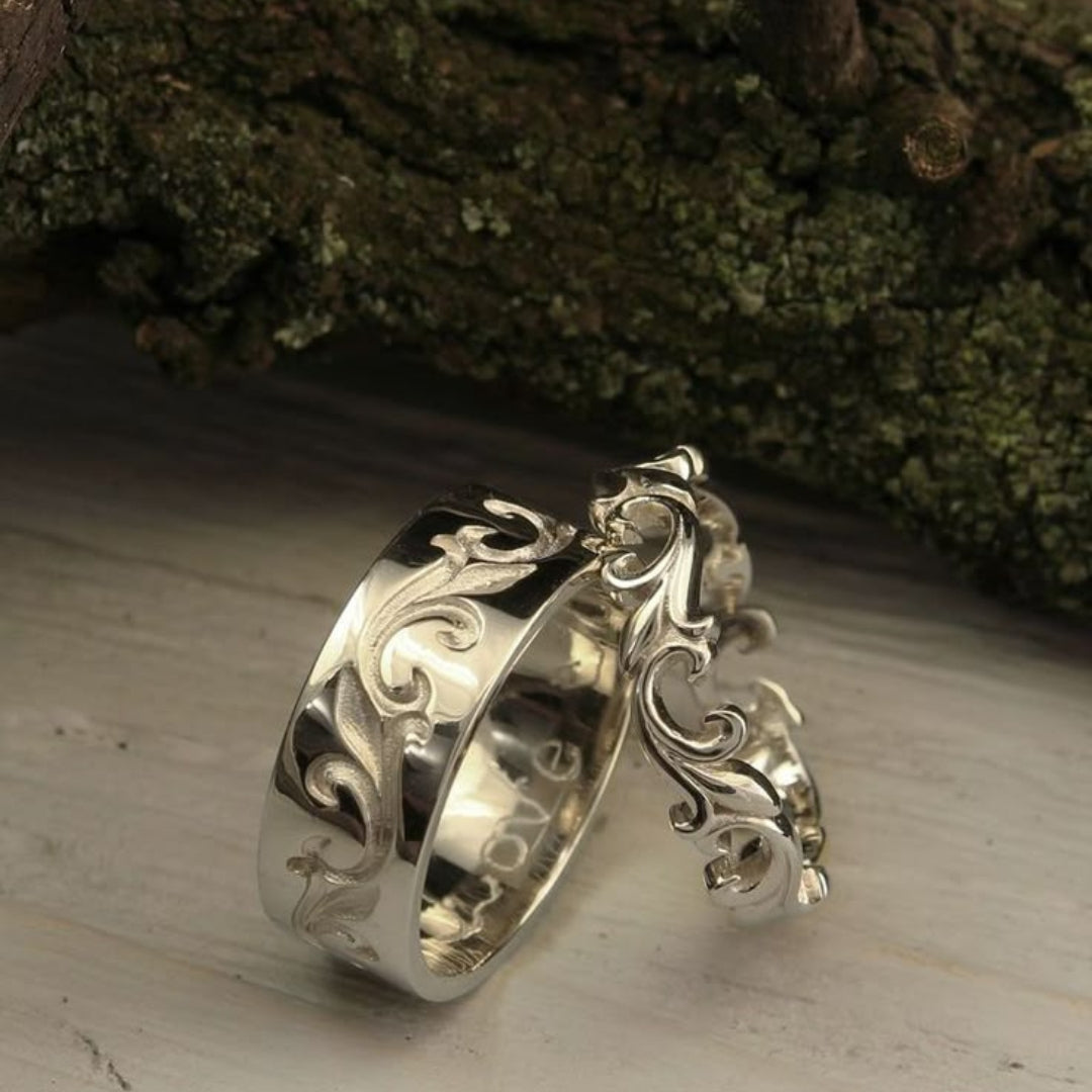 Couple Silvered Ring Set