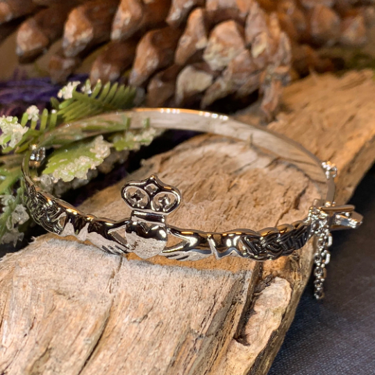 Claddagh Irish Bracelet