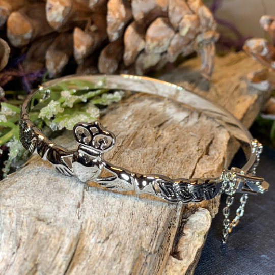 Claddagh Irish Bracelet