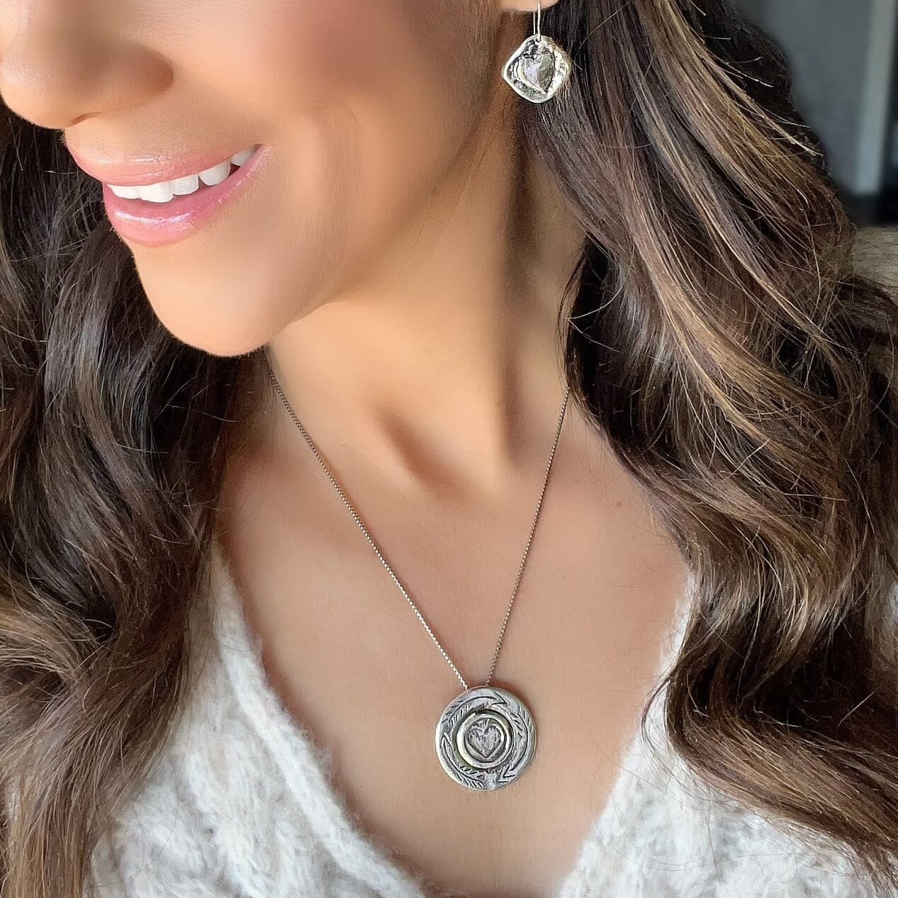 Raising Arrows Necklace