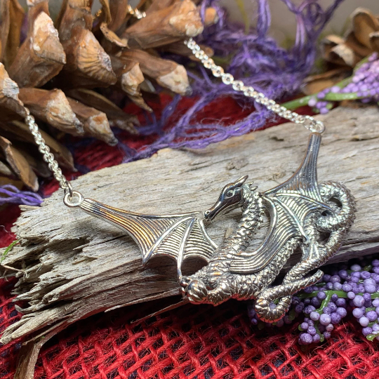 Saga Dragon Necklace