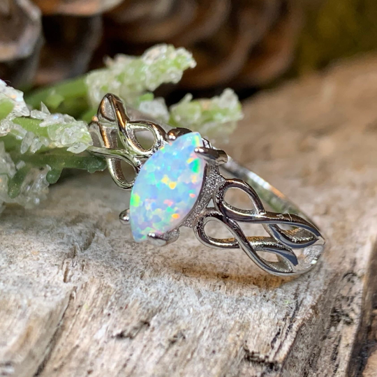 Scottish Lochmist Celtic Ring