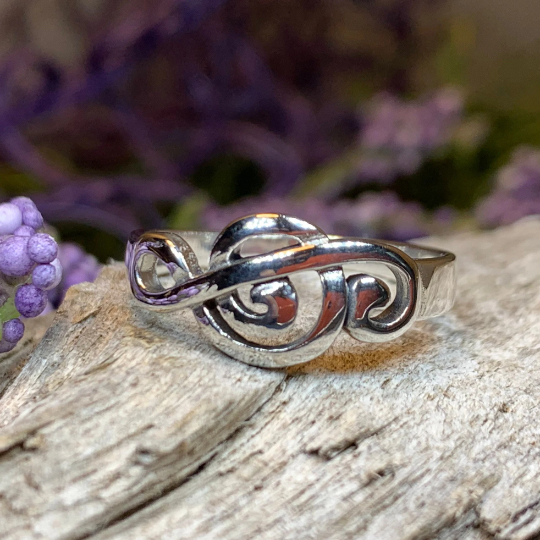 Music Note Ring