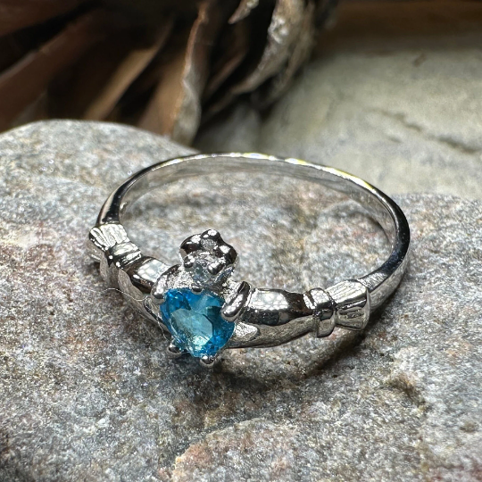 Dalkey Petite Claddagh Ring