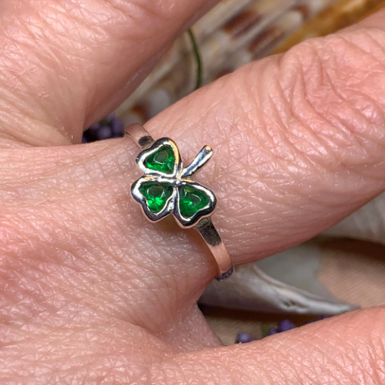 Emerald Isle Shamrock Ring