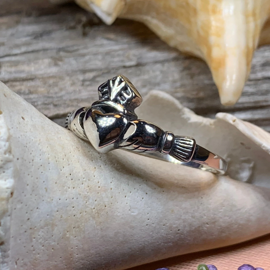 Dunlavin Claddagh Ring