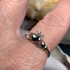 Bantry Claddagh Ring