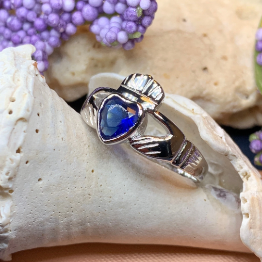 Dublin Claddagh Ring