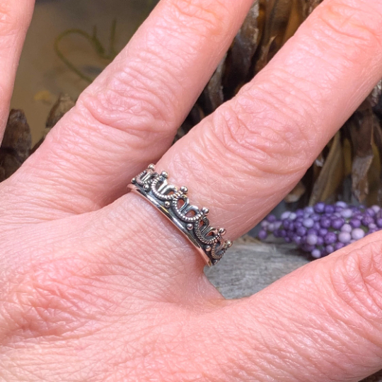 Elizabeth Crown Ring