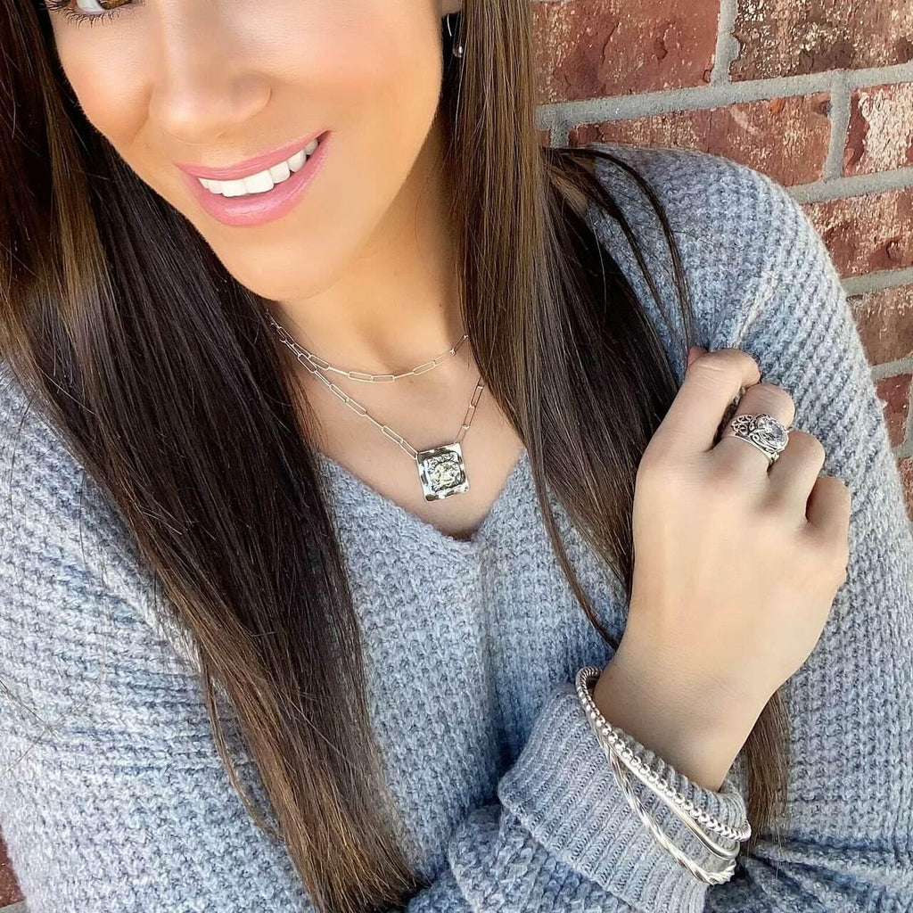 Simple Paperclip Chain