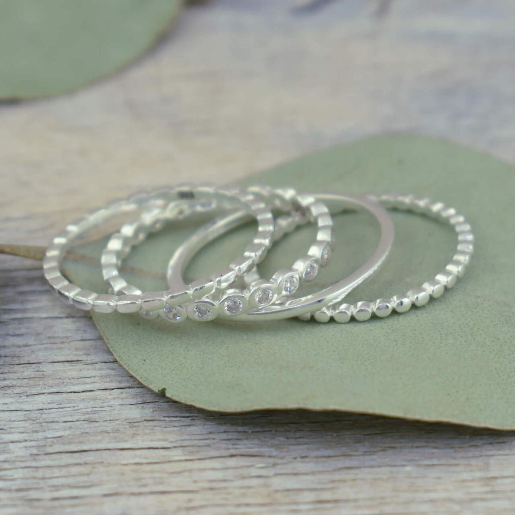 Simple Stack Rings (Set of 4)