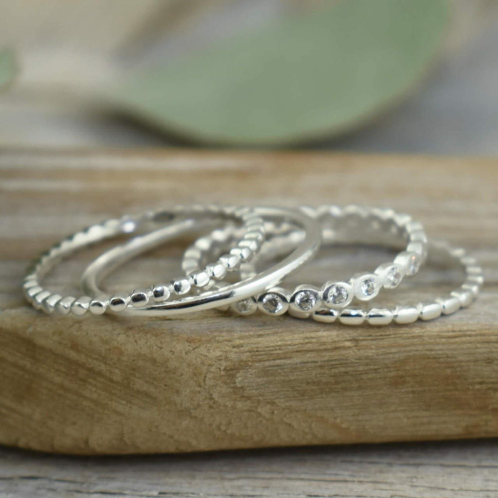 Simple Stack Rings (Set of 4)