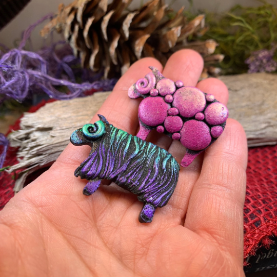 Lovable Sheep Brooch