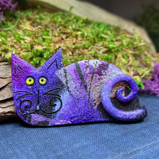 Quirky Cat Brooch