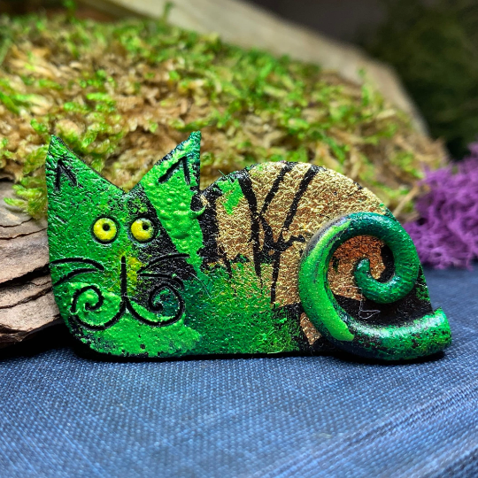 Quirky Cat Brooch