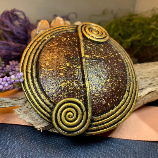 Celtic Ancient Scroll Pin