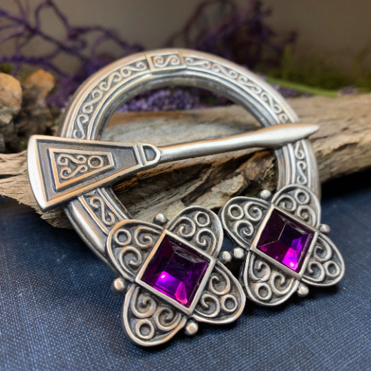 Bissette Celtic Knot Brooch