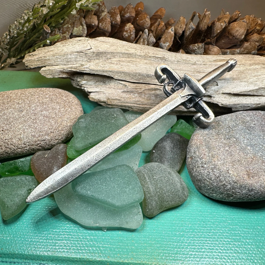 Wallace Sword Kilt Pin
