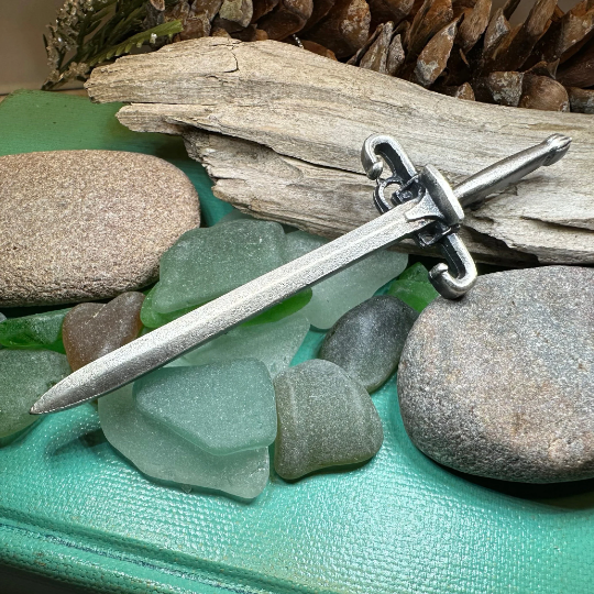 Wallace Sword Kilt Pin