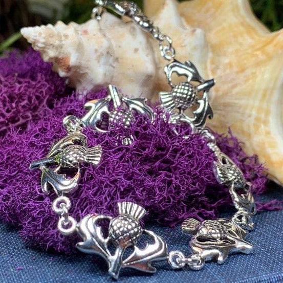 Cheerful Thistle Bracelet