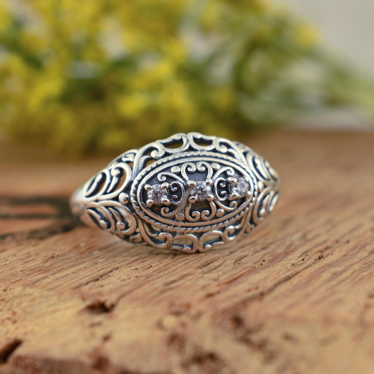 Vintage Splendor Ring