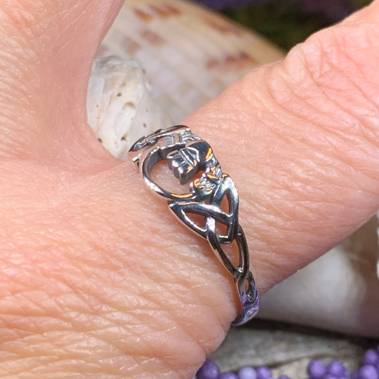 Claddagh Celtic Knot Ring