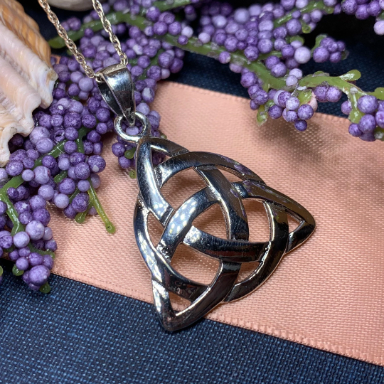 Emaline Celtic Knot Necklace