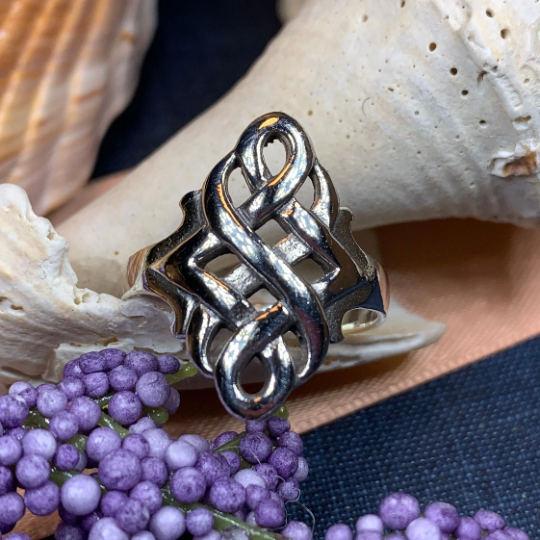 Irish Celtic Knot Ring