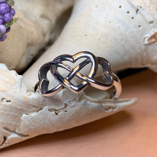 Milis Celtic Heart Ring