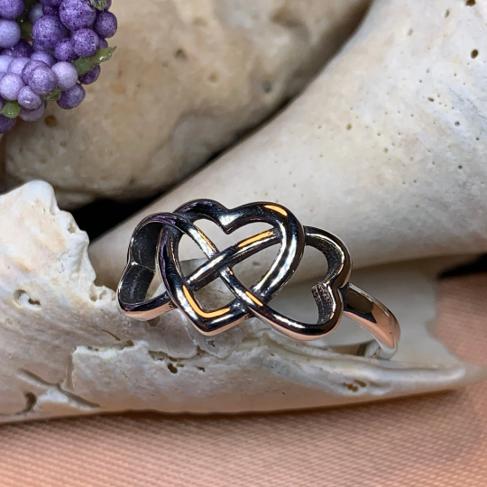 Milis Celtic Heart Ring